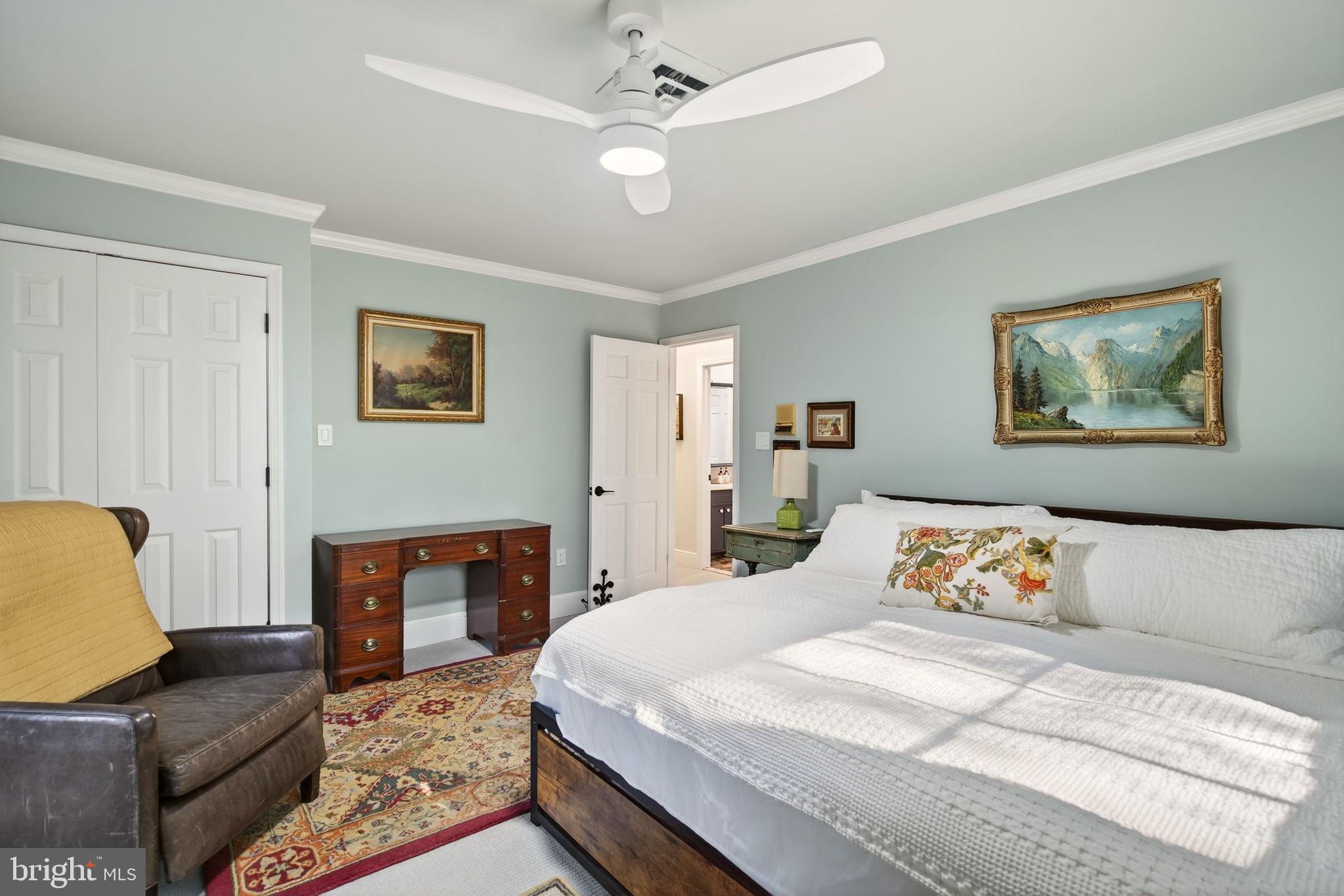 CASA CONTINENTAL - Residential