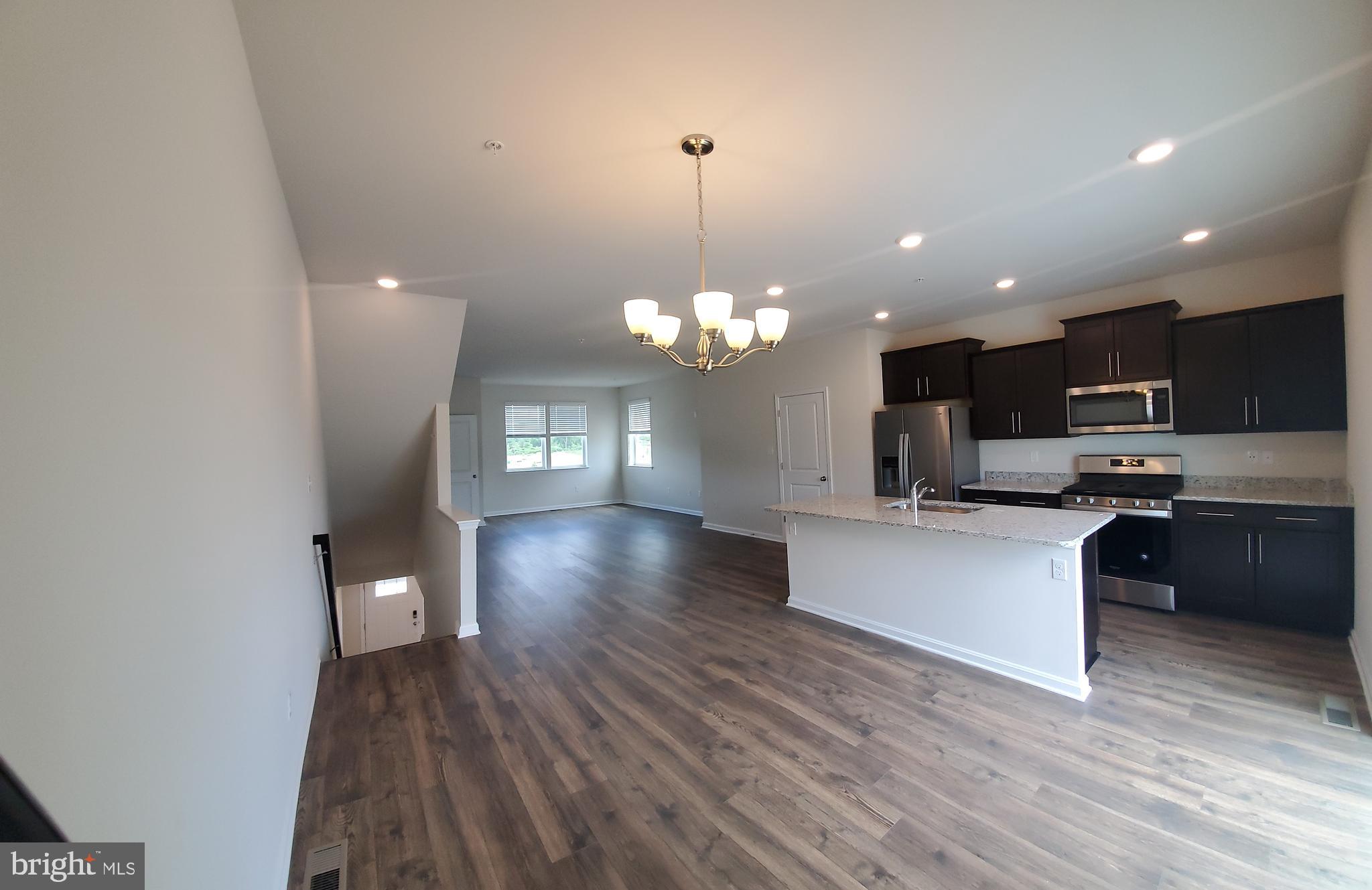 WOODMORE OVERLOOK - Residential