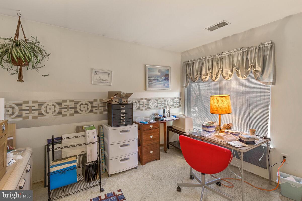 CHARLENE - Residential