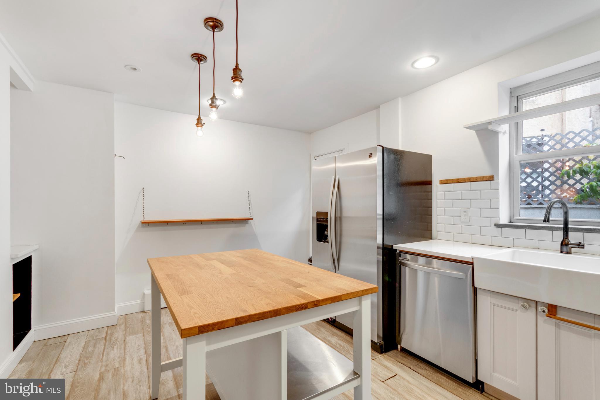 PASSYUNK SQUARE - Residential