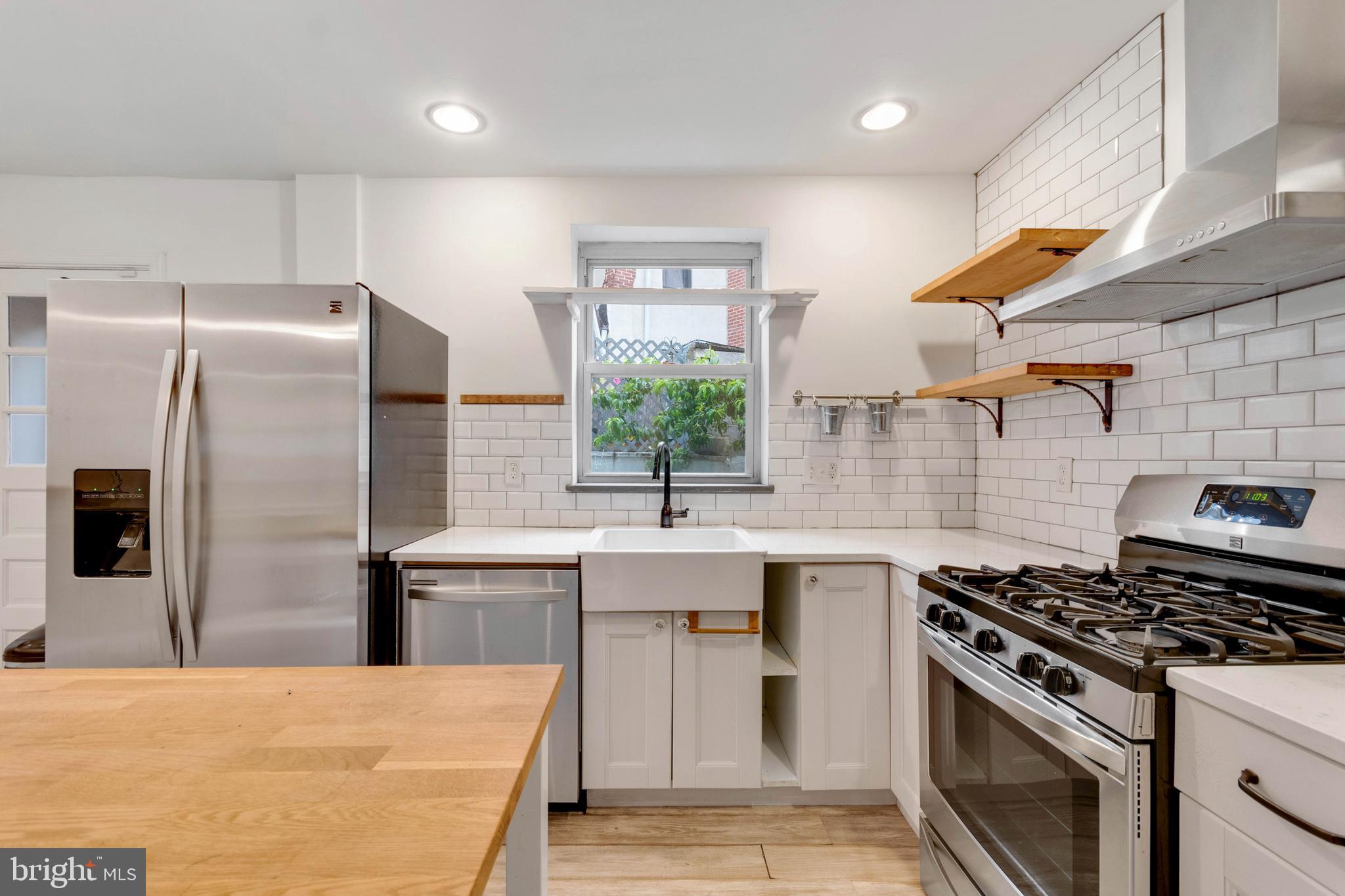 PASSYUNK SQUARE - Residential