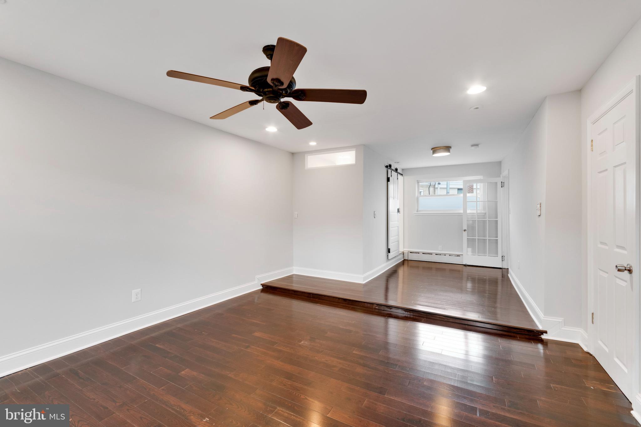 PASSYUNK SQUARE - Residential