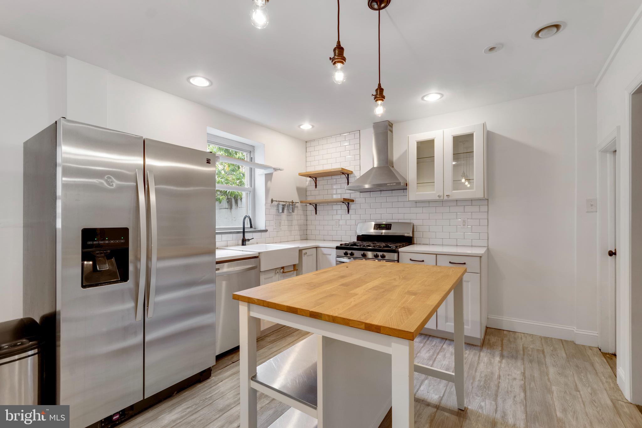 PASSYUNK SQUARE - Residential