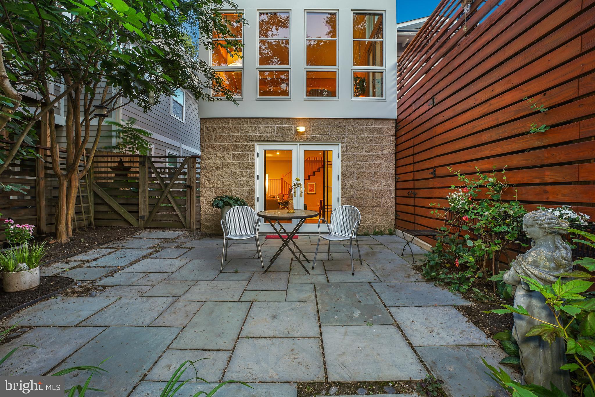 SILVER SPRING - Residential