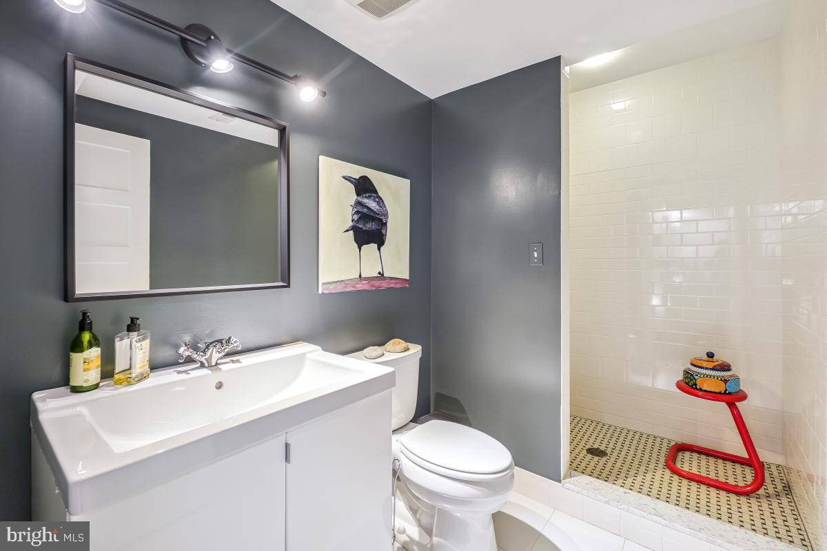 SILVER SPRING - Residential