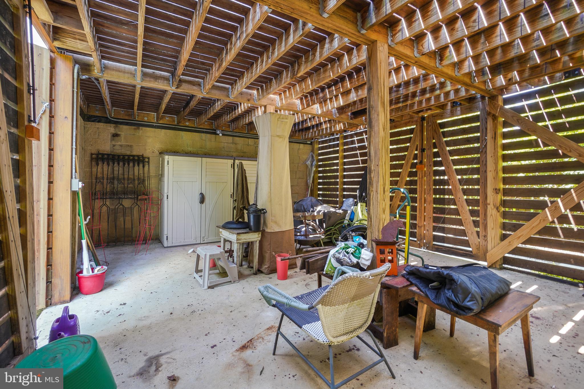 SILVER SPRING - Residential