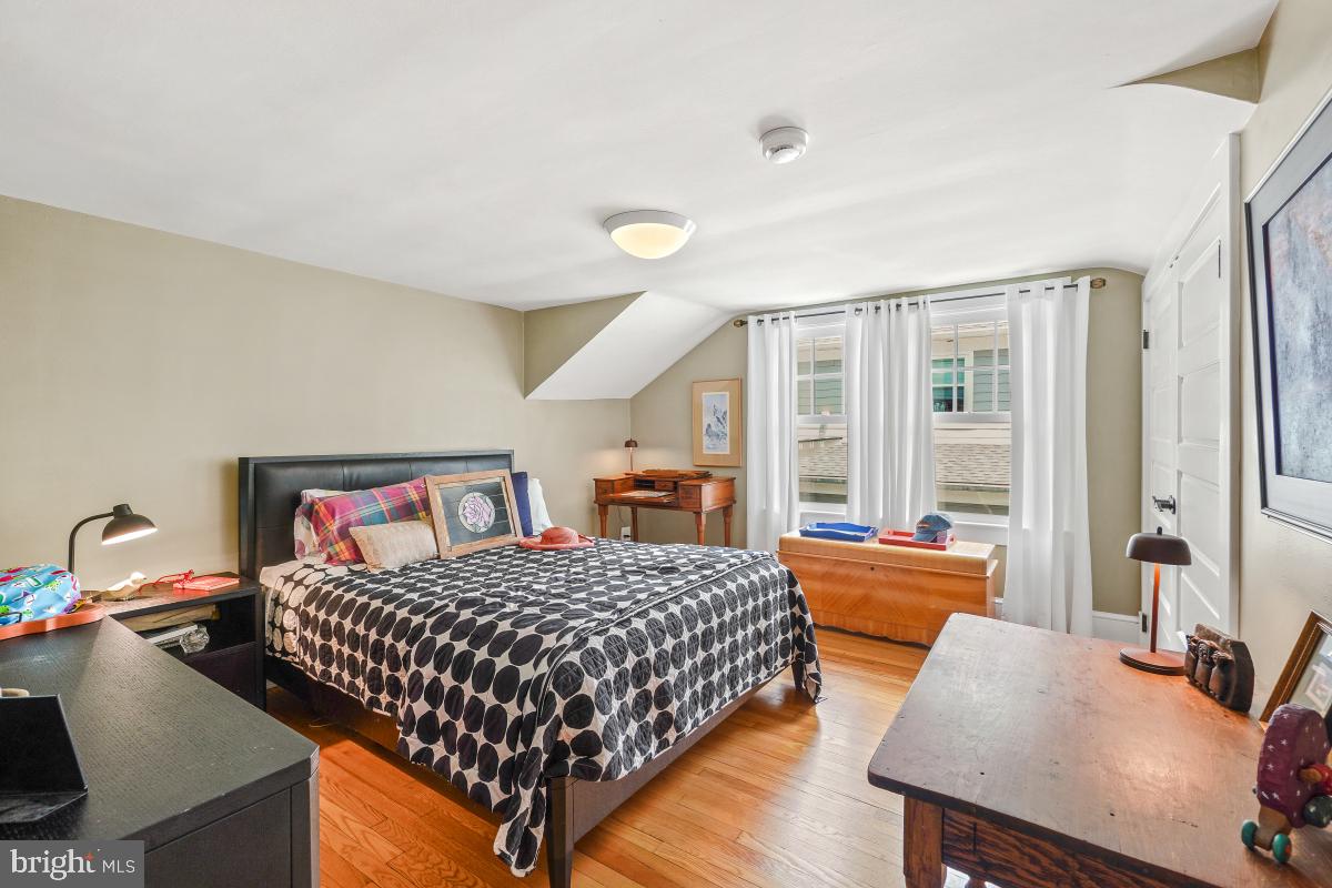 SILVER SPRING - Residential