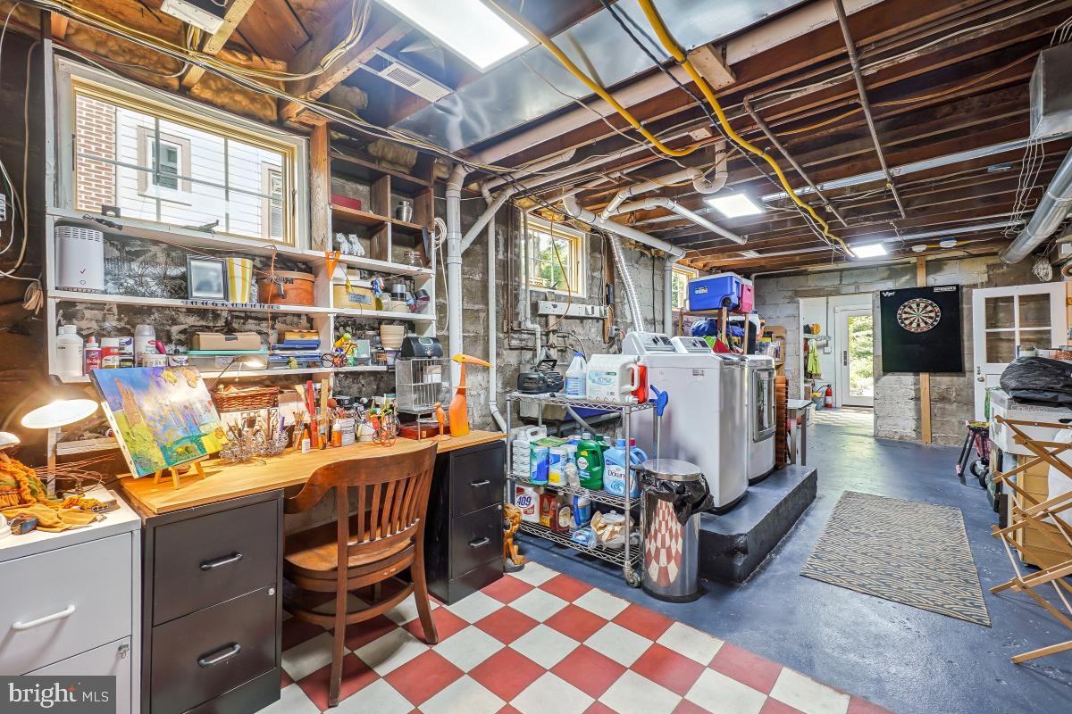 SILVER SPRING - Residential