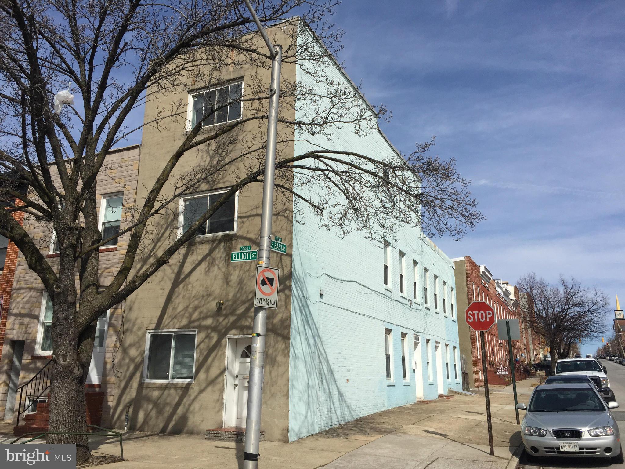 SCHEDULE SHOWINGS THROUGH CSS. ALL AGENTS ARE REQUIRED TO BE PRESENT AT TIME OF SHOWING, DO NOT GIVE OUT THE CODE. VACANT AND EASY TO SHOW. TWO 2 BEDROOM APARTMENTS WITH AMAZING POTENTIAL CASH FLOW. SEPARATE METERS FOR GAS AND ELECTRIC. ZONED 2 UNITS. PRICE REFLECTS NEED FOR UPGRADING BUT IT IS LIVABLE. TOP UNIT HAS NO CAC. CRAWL SPACE NEEDS WATERPROOFING. REHAB WITH THE 10 CHAP TAX CREDIT!!!