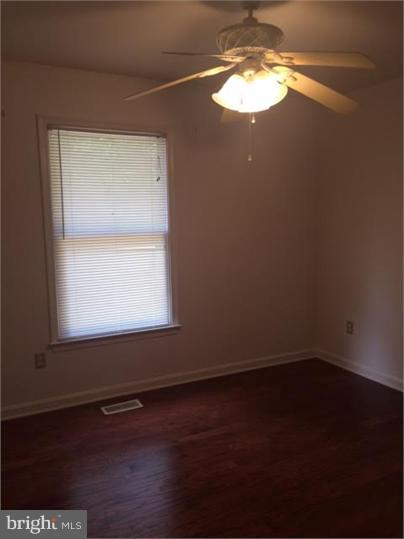 LAKE WILDERNESS - Residential Lease