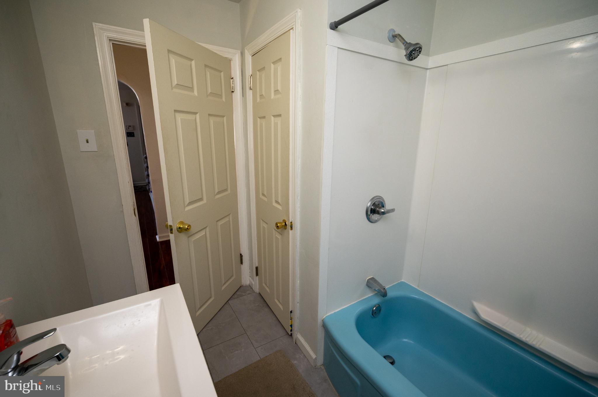 HEATHER GLEN - Residential