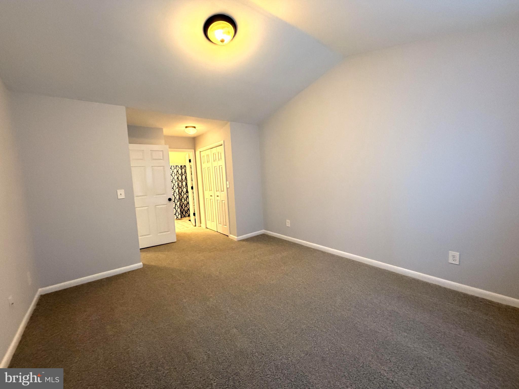 SOUTHRIDGE - Residential