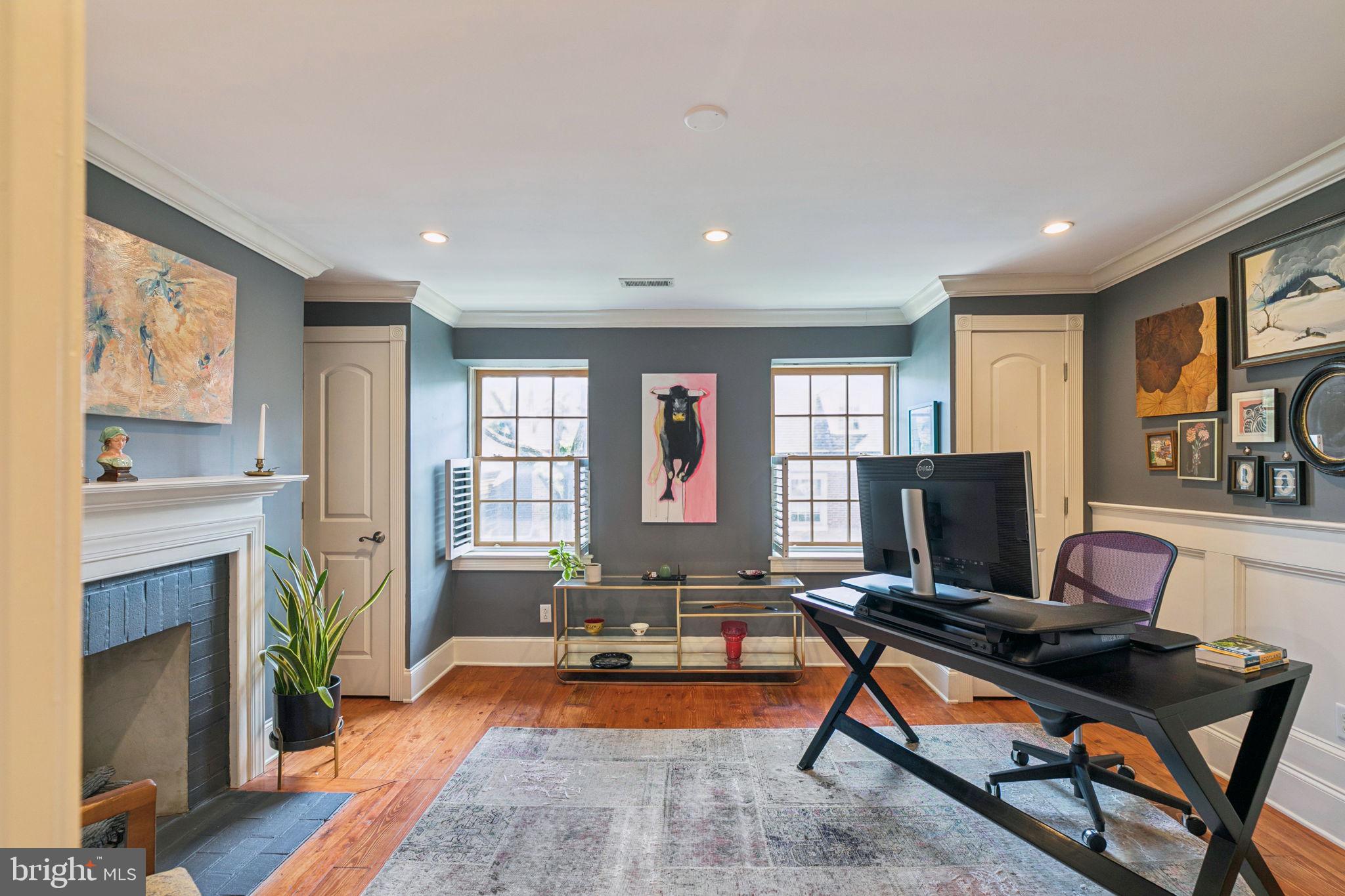 SOCIETY HILL - Residential