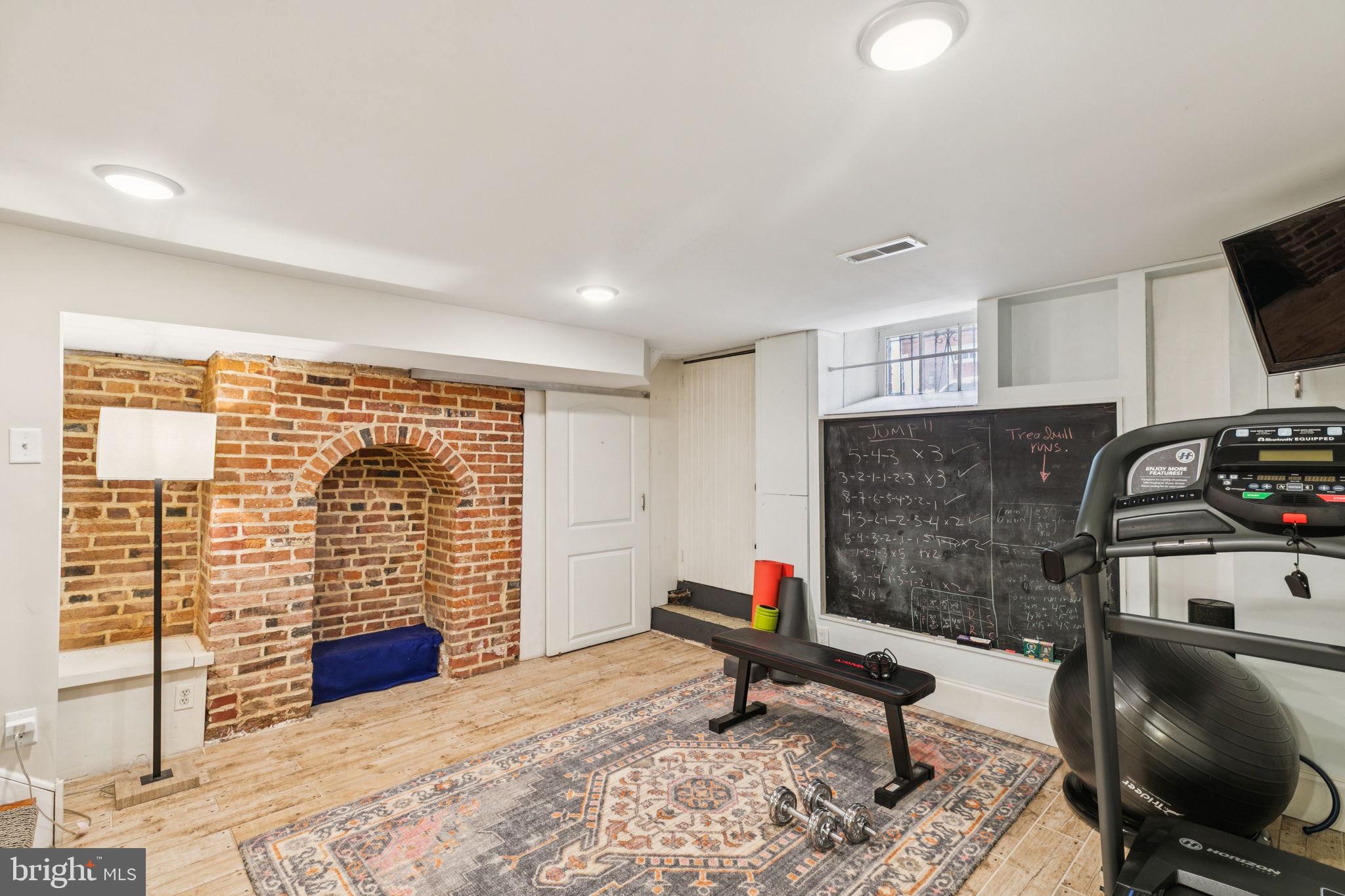 SOCIETY HILL - Residential