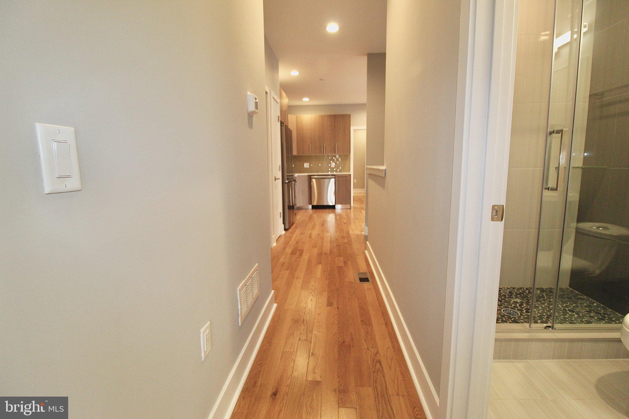 FRANCISVILLE - Residential Income