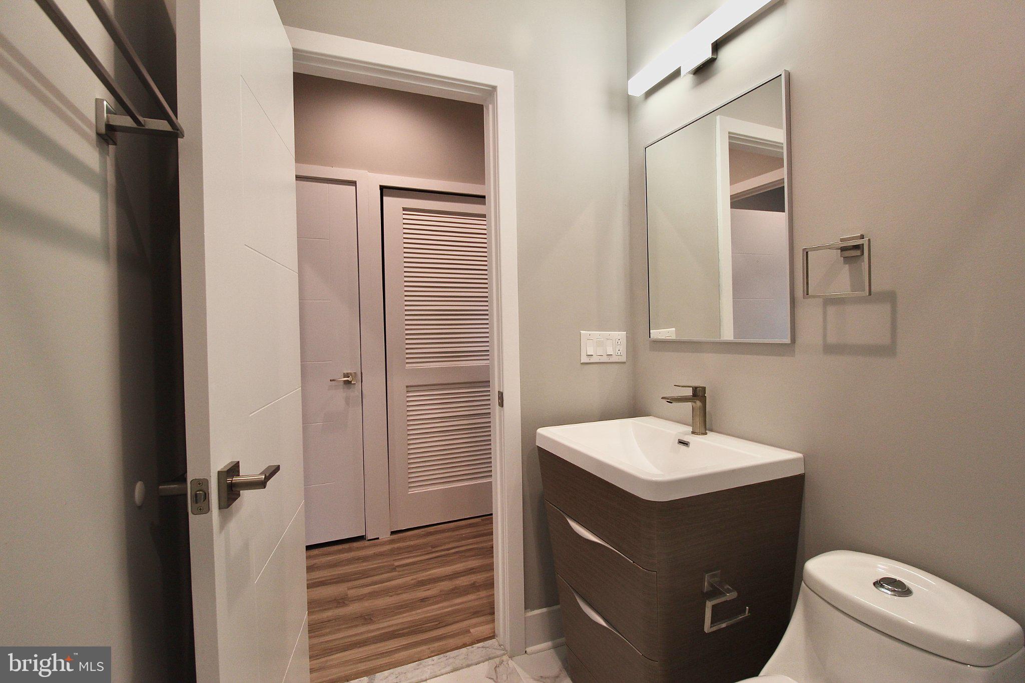 FRANCISVILLE - Residential Income