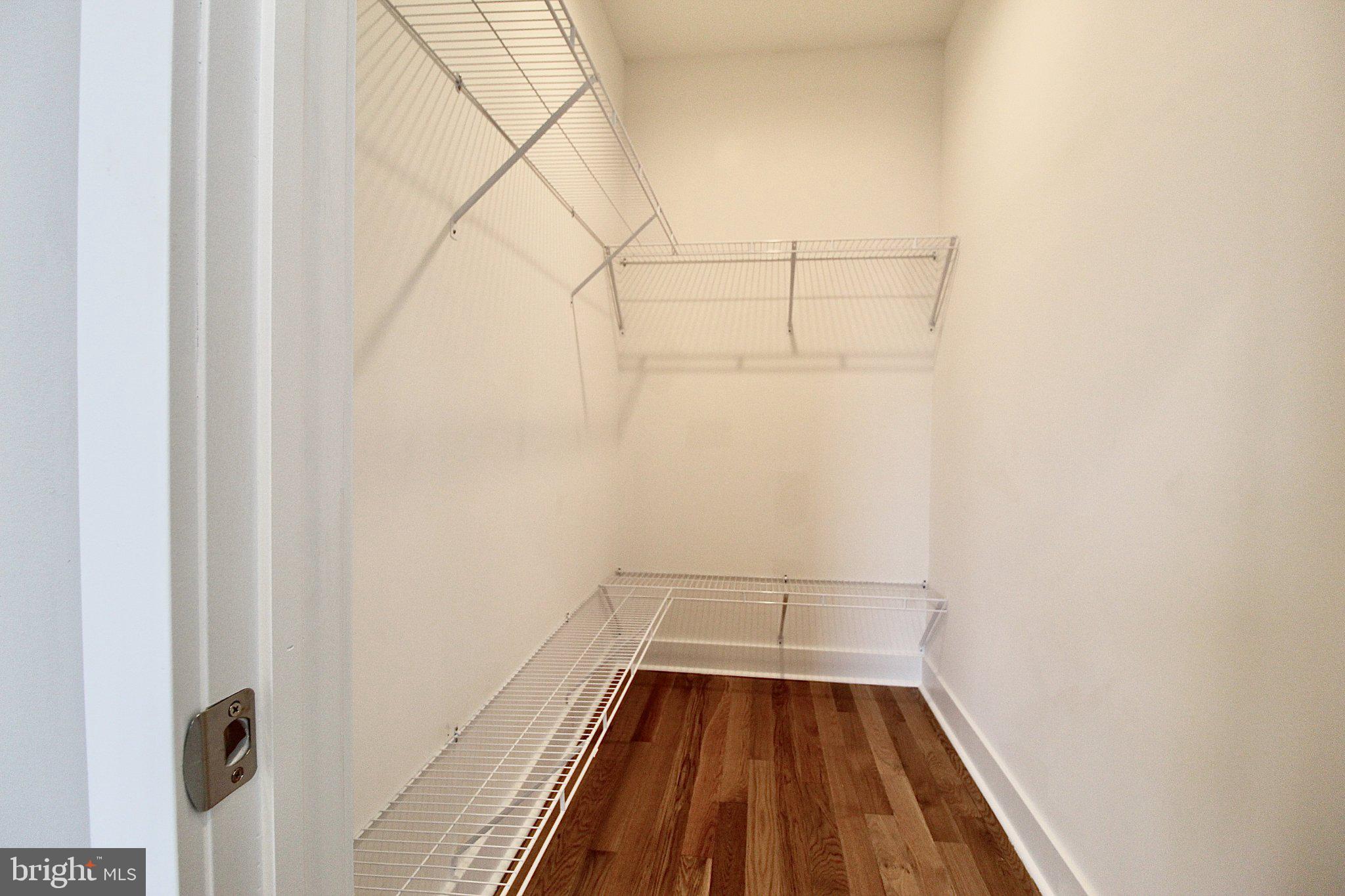 FRANCISVILLE - Residential Income