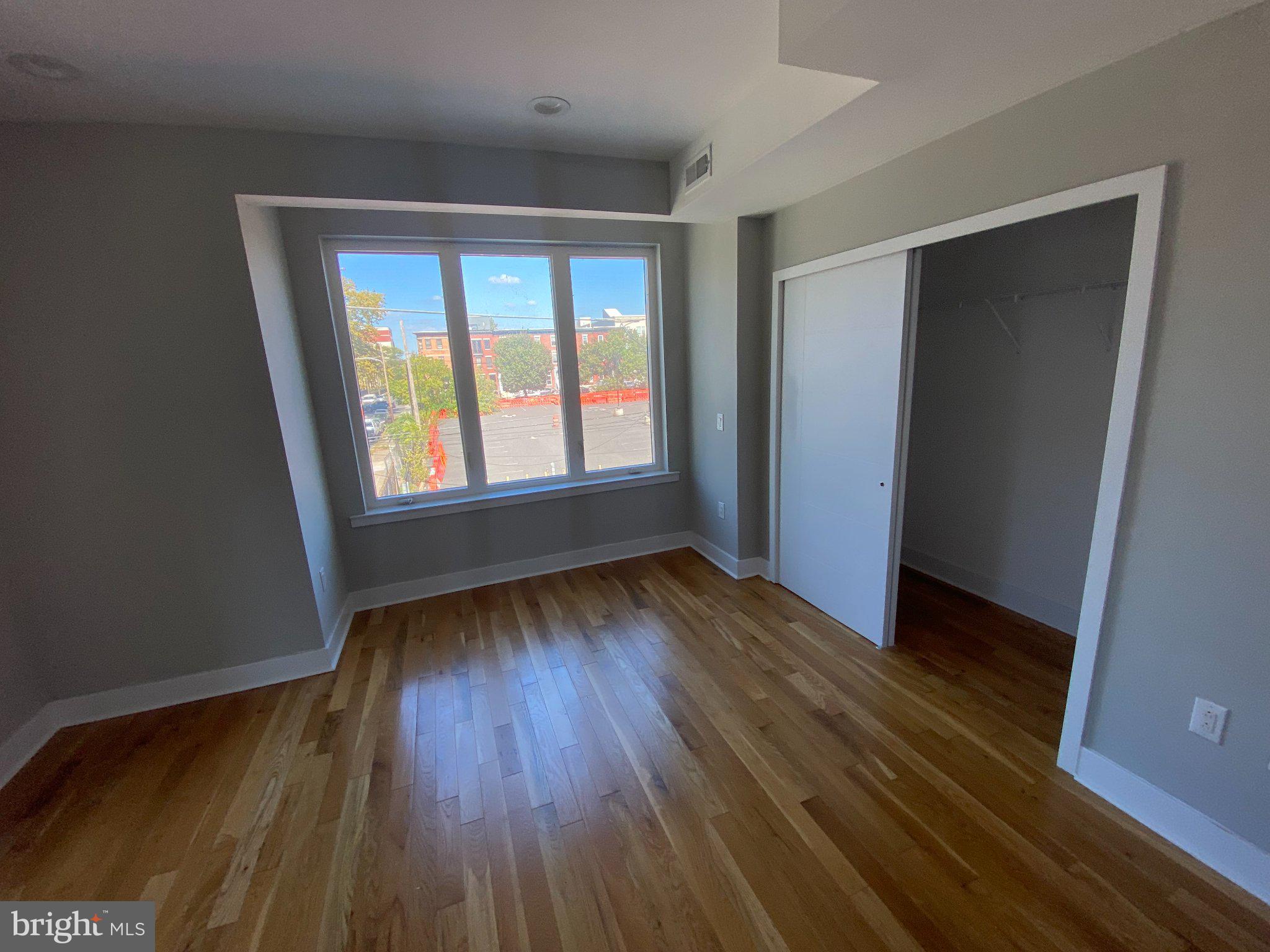 FRANCISVILLE - Residential Income