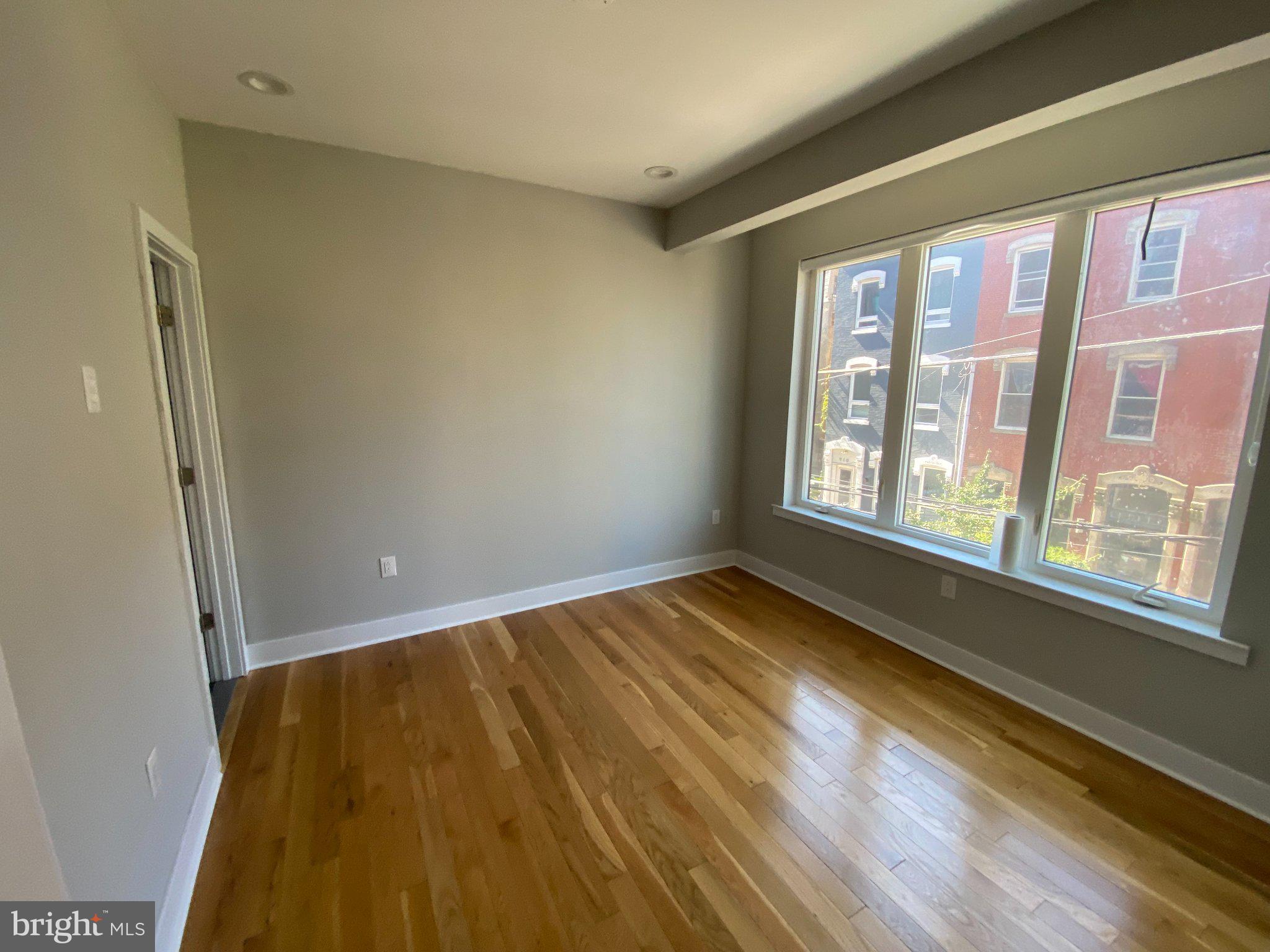 FRANCISVILLE - Residential Income