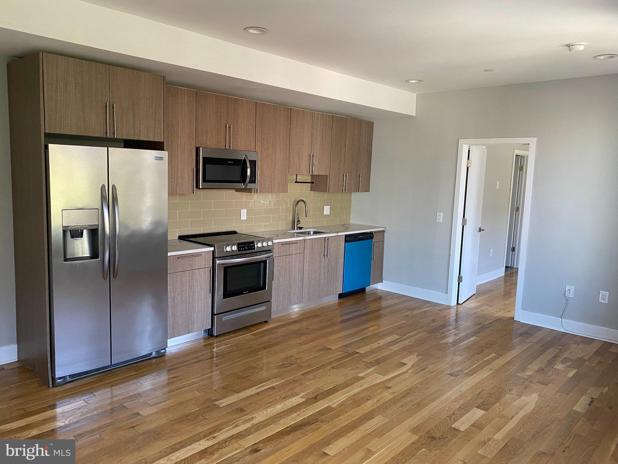 FRANCISVILLE - Residential Income