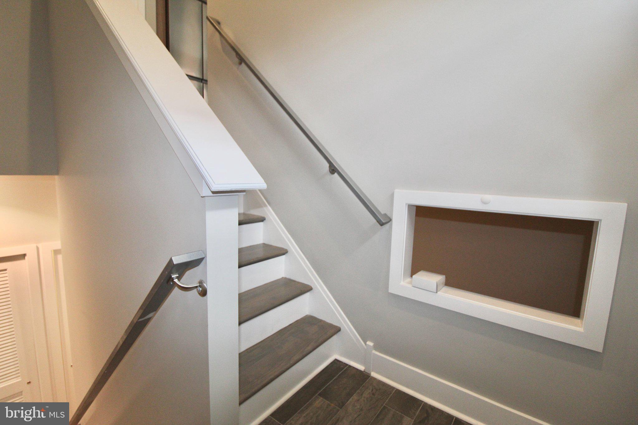 FRANCISVILLE - Residential Income