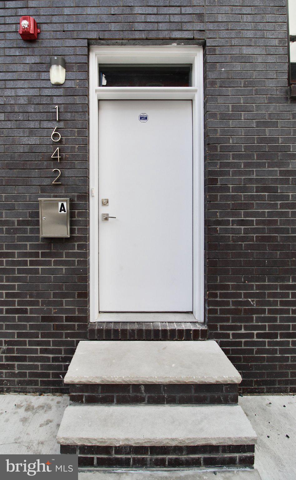 FRANCISVILLE - Residential Income