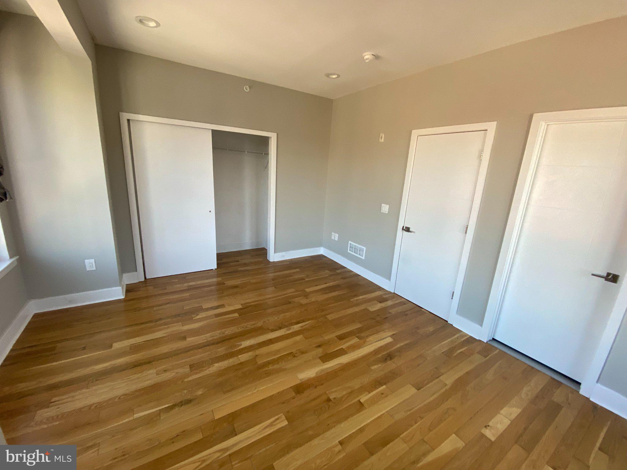 FRANCISVILLE - Residential Income