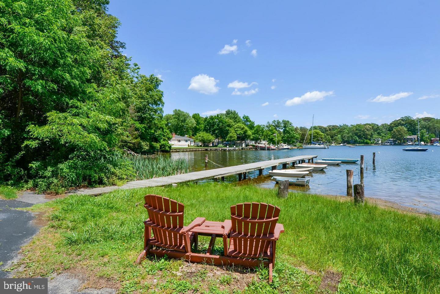 SUNRISE BEACH - Land