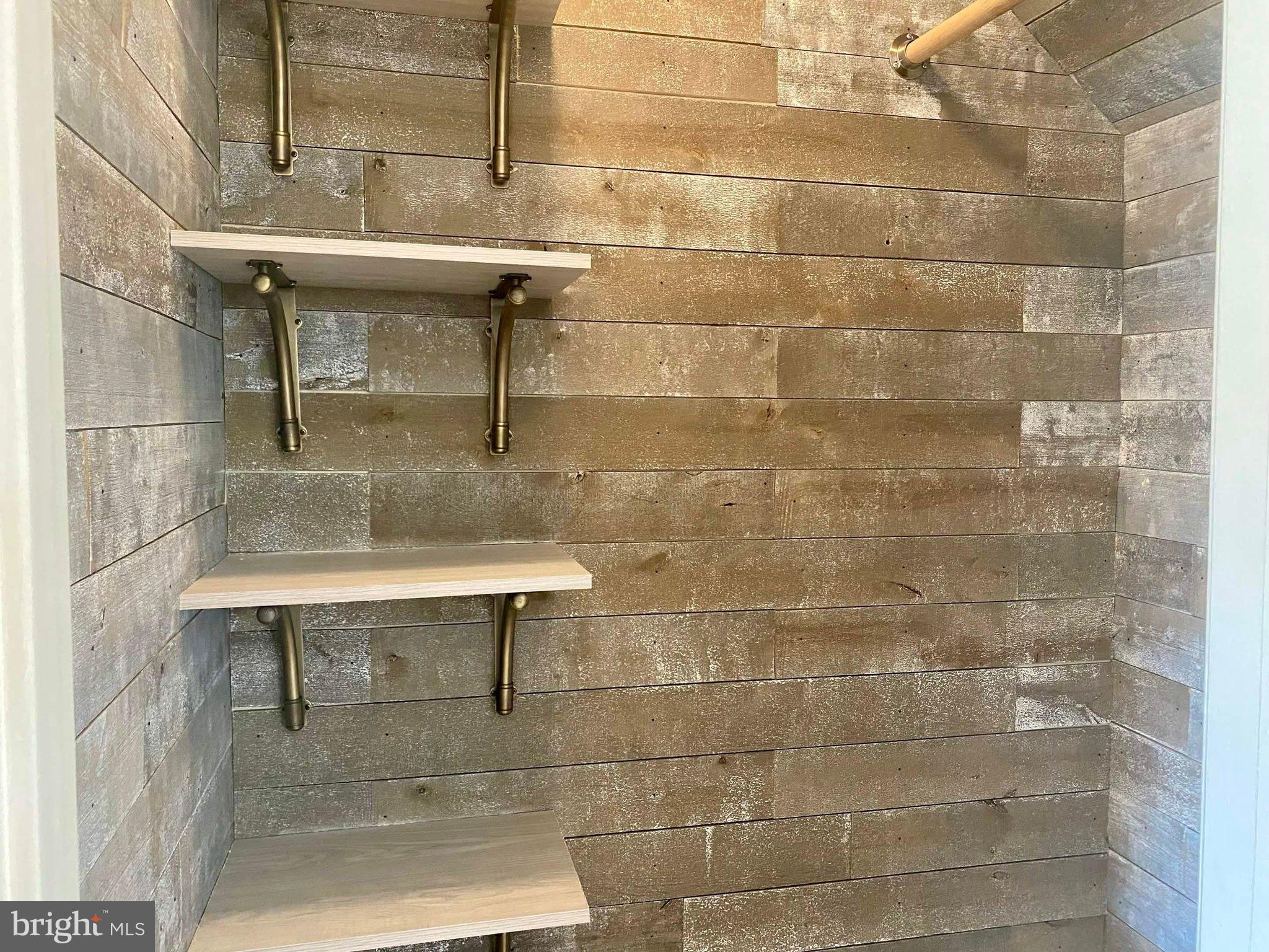 BALLSFORD - Residential