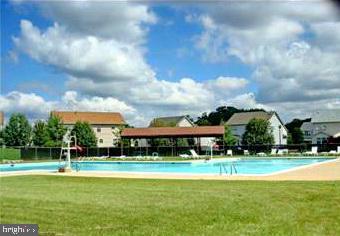 WAKEFIELD NEIGHBORHOOD - Residential