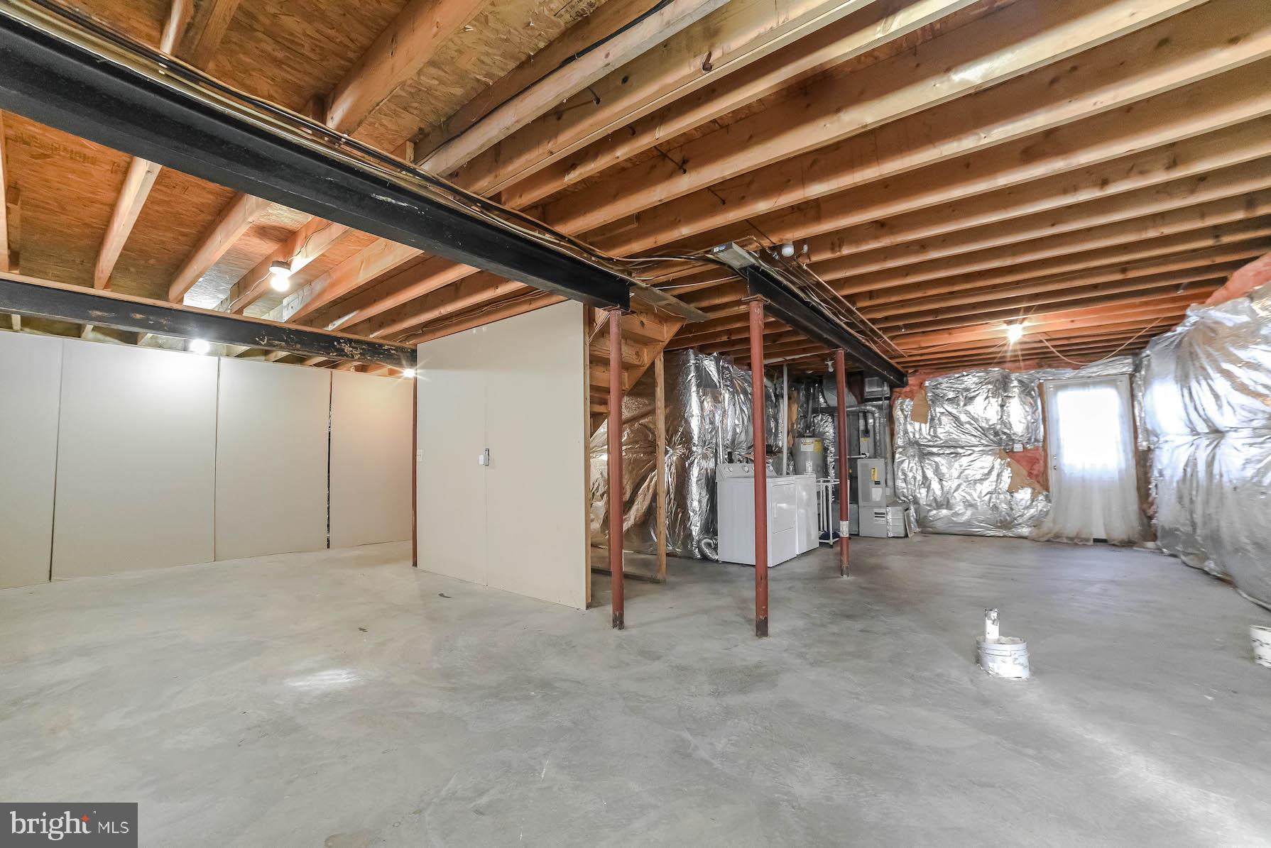 WAKEFIELD NEIGHBORHOOD - Residential