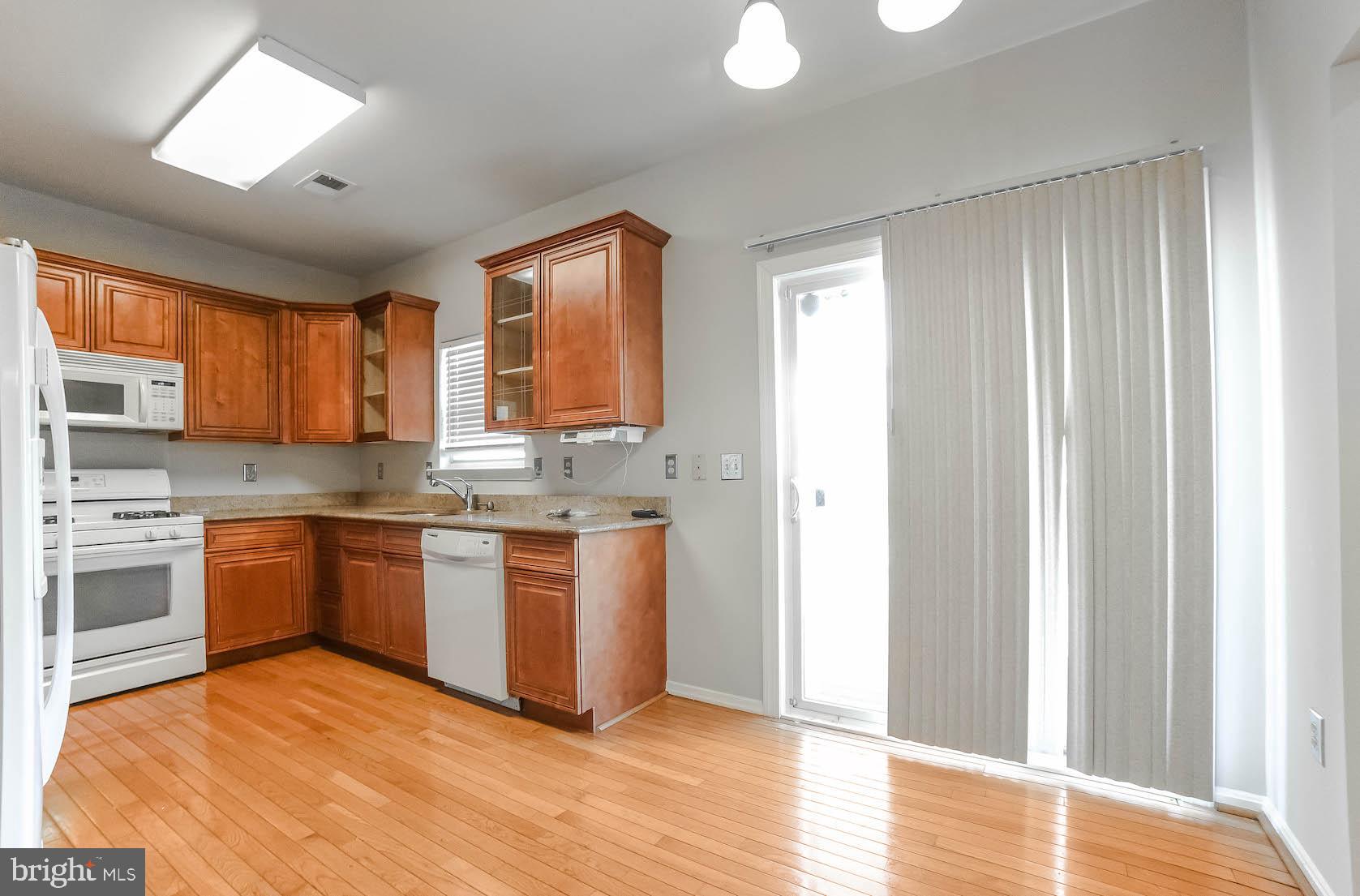 WAKEFIELD NEIGHBORHOOD - Residential