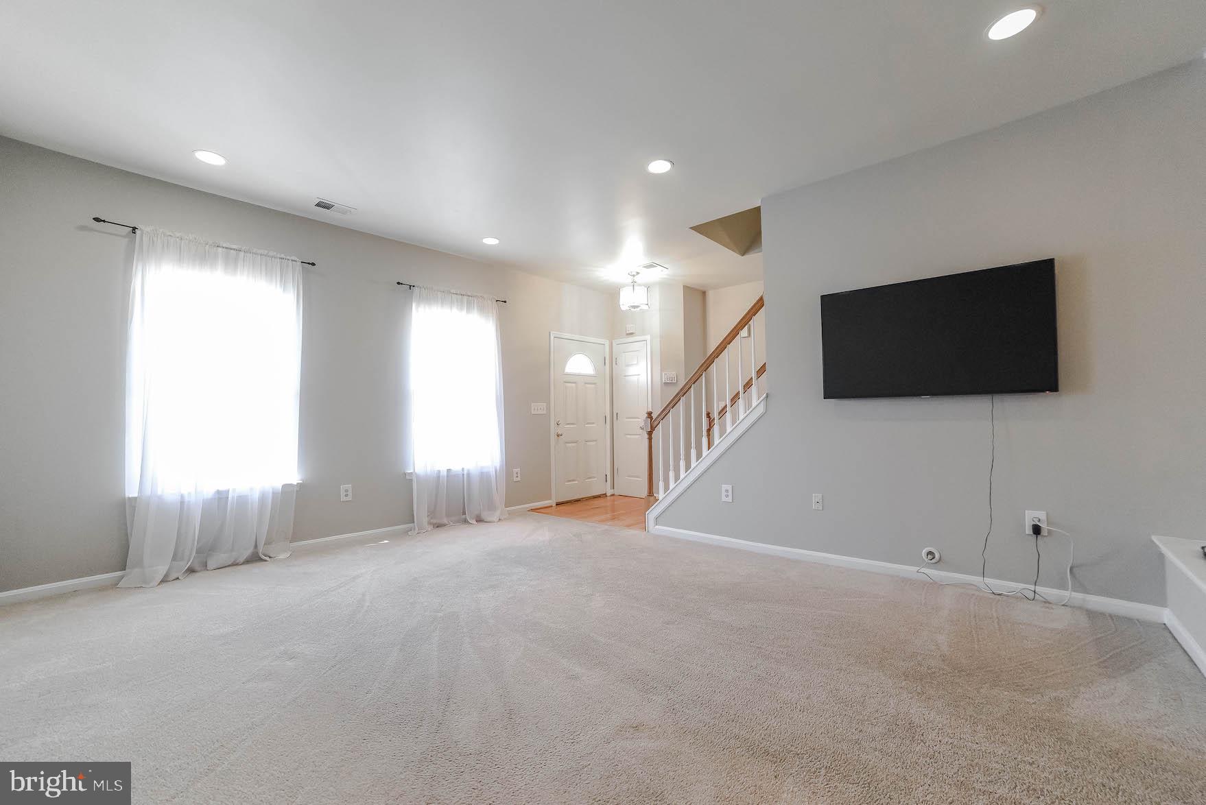 WAKEFIELD NEIGHBORHOOD - Residential