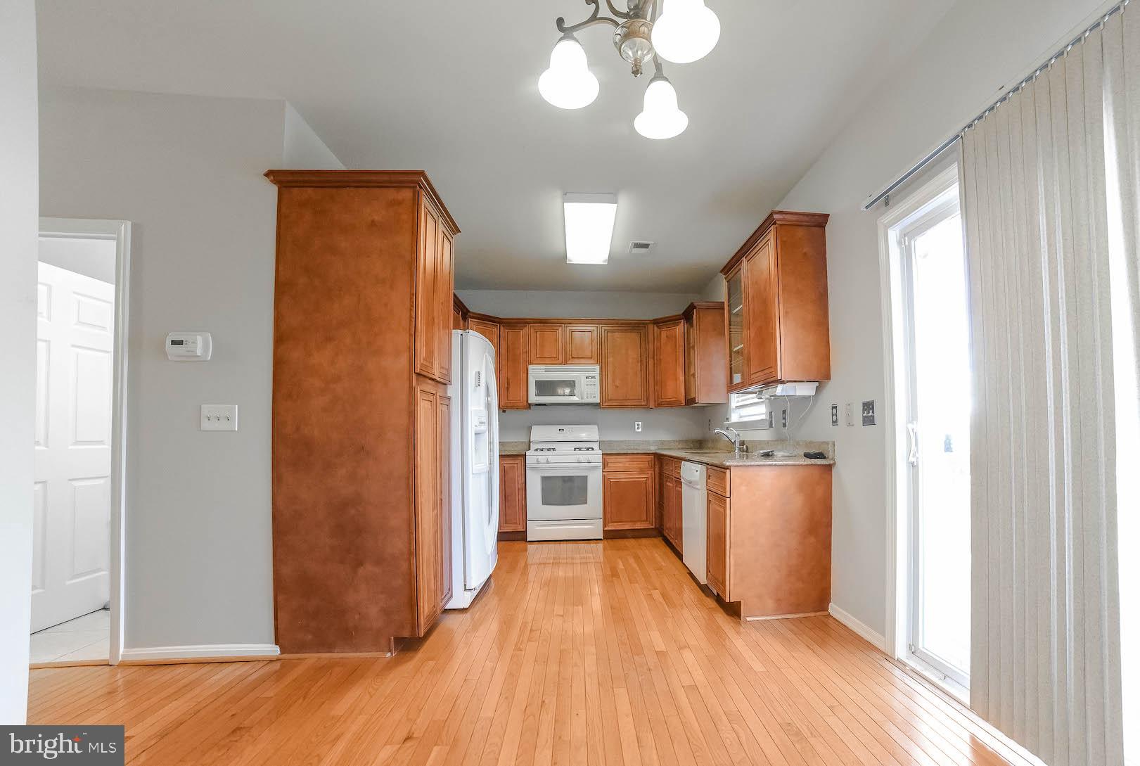 WAKEFIELD NEIGHBORHOOD - Residential