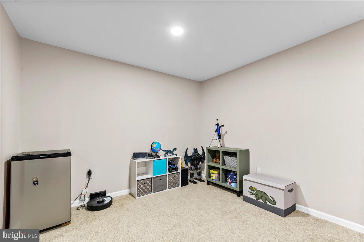 SPRINGHILL FARM - Residential