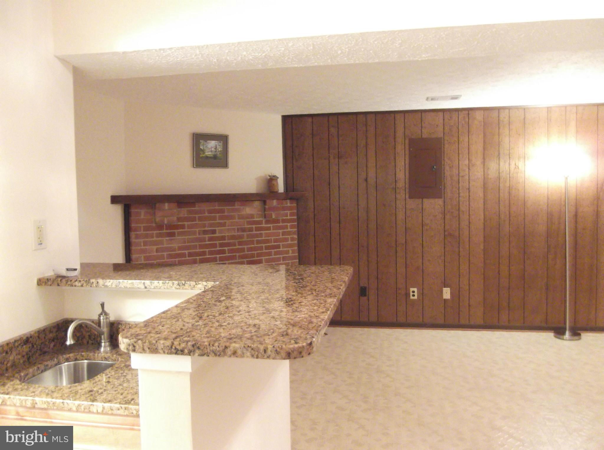 CHERRY HILL TOWNHOUSES - Residential Lease