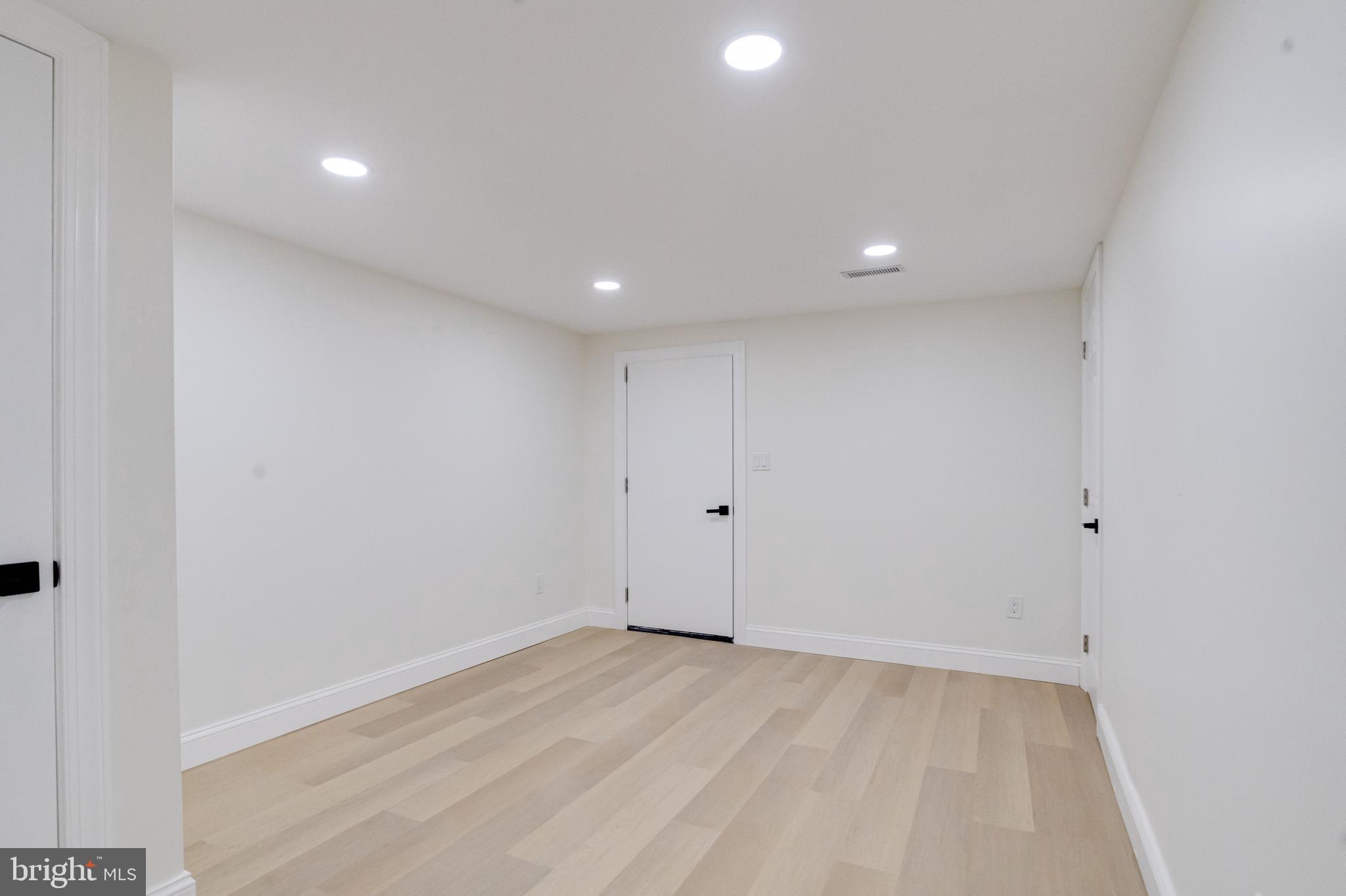 ORCHARD BEACH - Residential