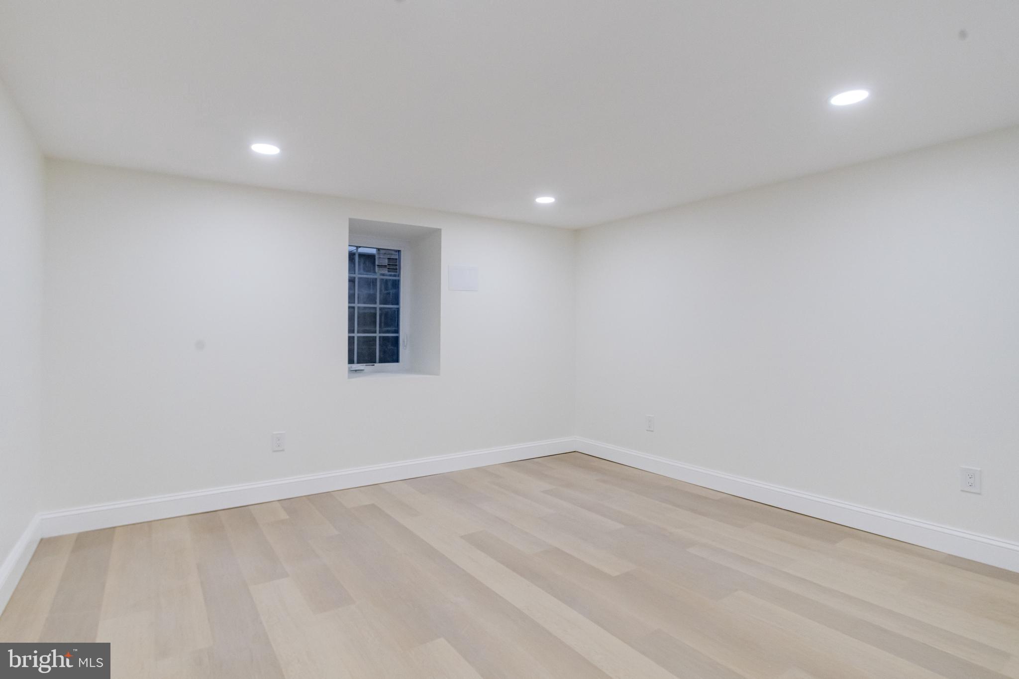 ORCHARD BEACH - Residential