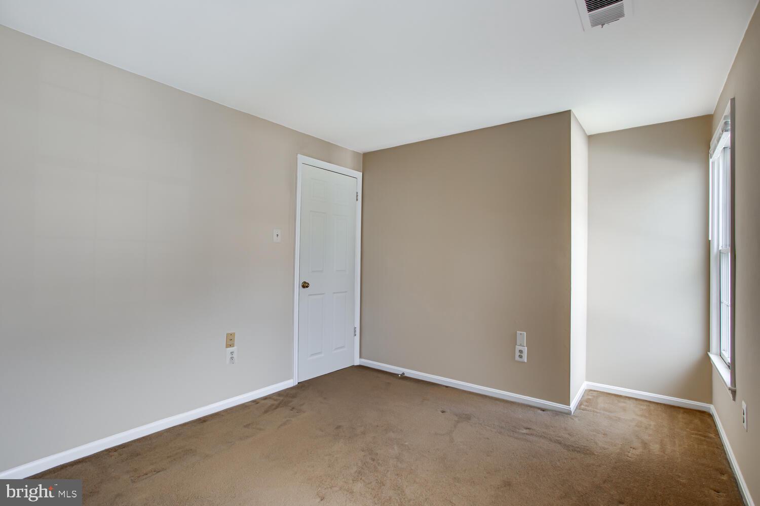 WHITE OAK VILLAGE - Residential