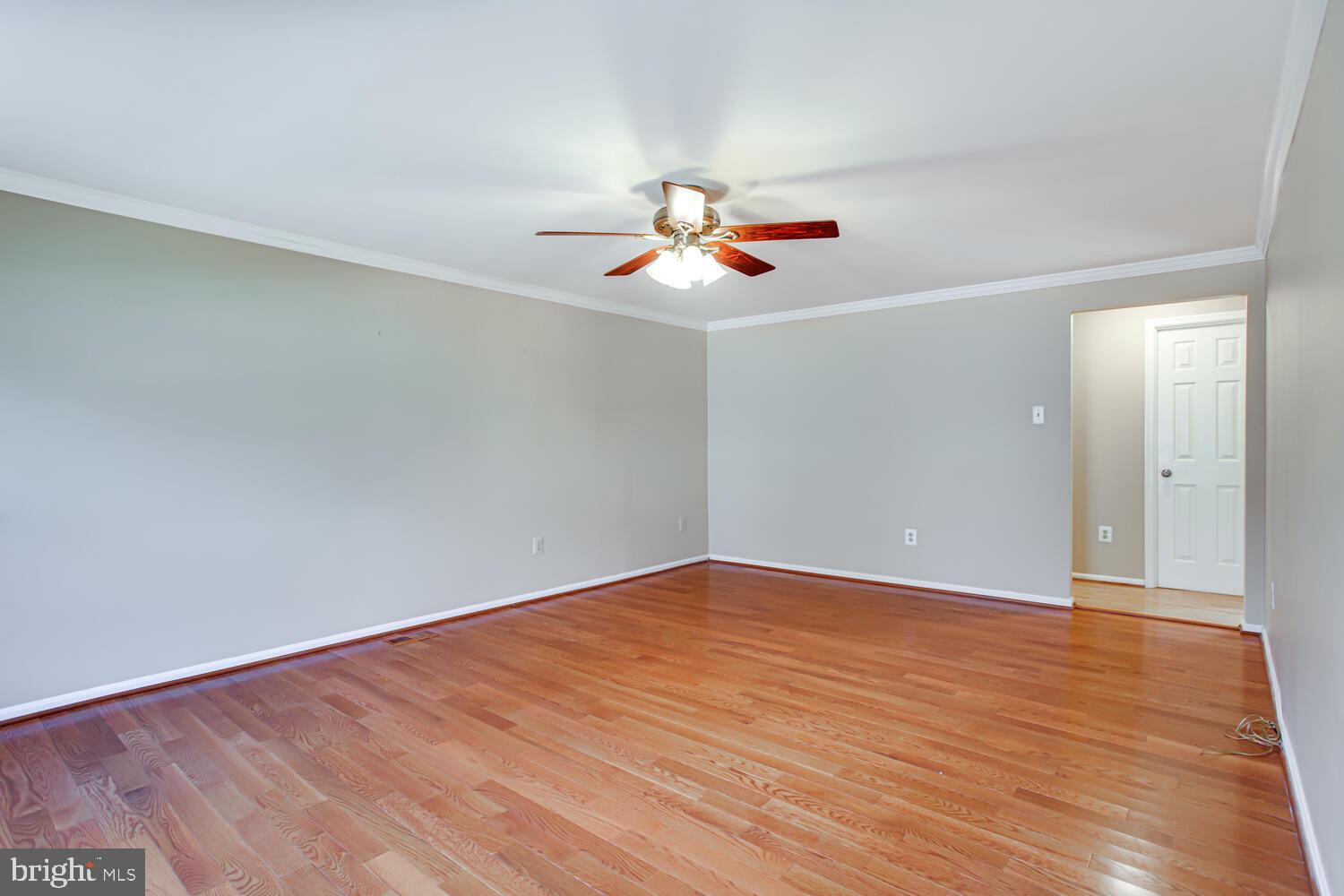 WHITE OAK VILLAGE - Residential