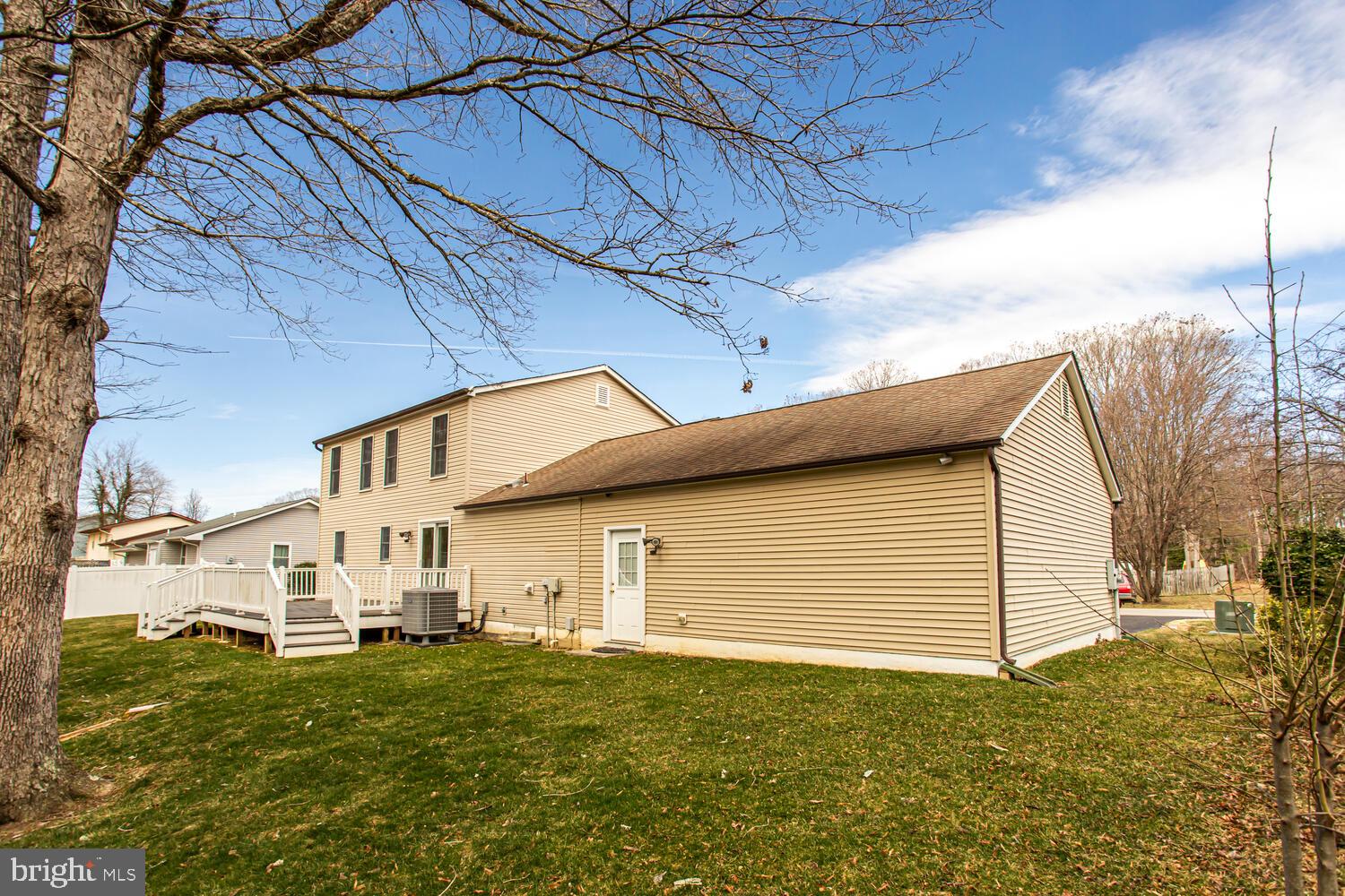 WHITE OAK VILLAGE - Residential