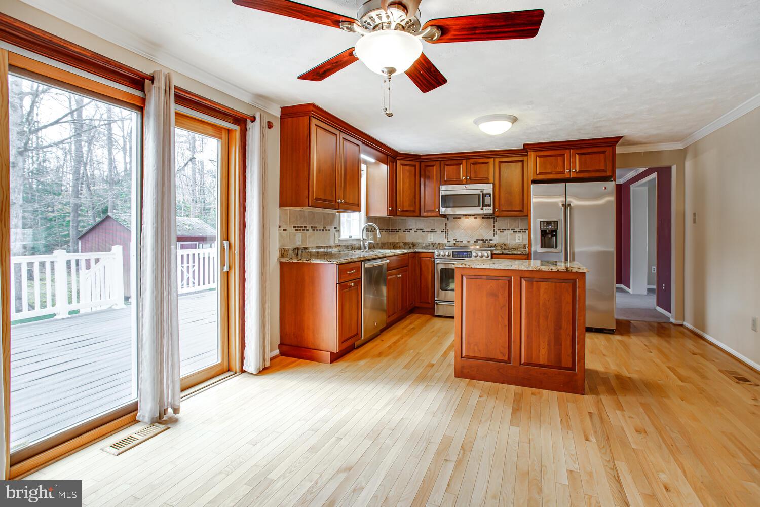 WHITE OAK VILLAGE - Residential