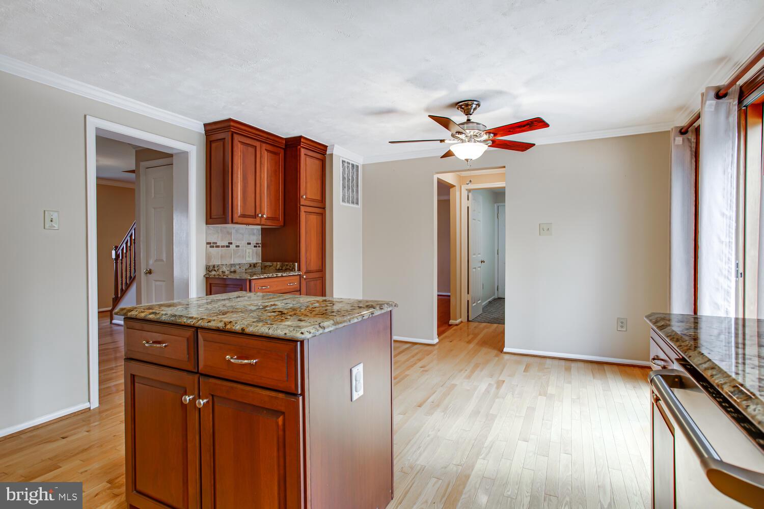 WHITE OAK VILLAGE - Residential