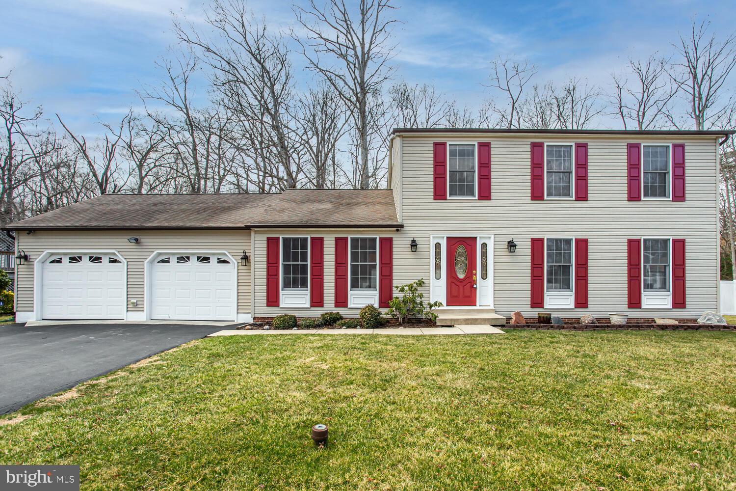 WHITE OAK VILLAGE - Residential