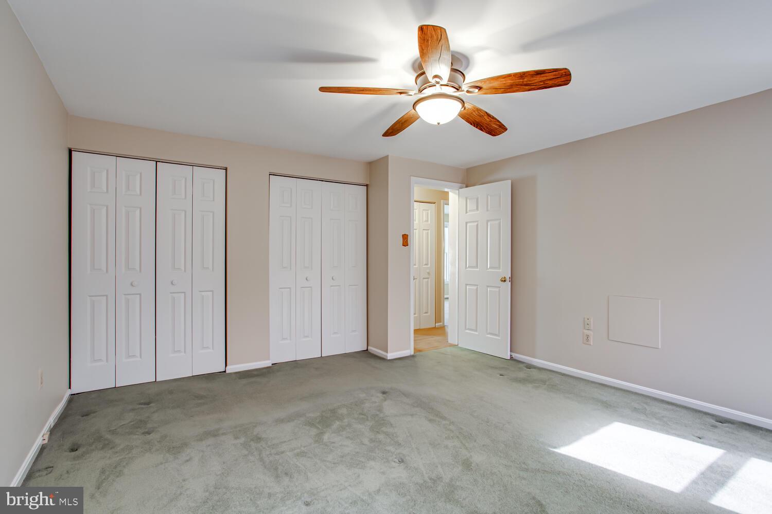 WHITE OAK VILLAGE - Residential