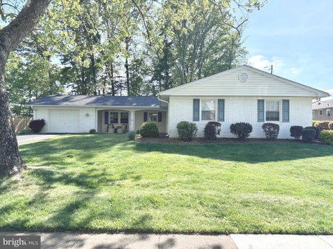 Homes For Rent - 4202 Marble Lane<br/> FAIRFAX, VA 22033