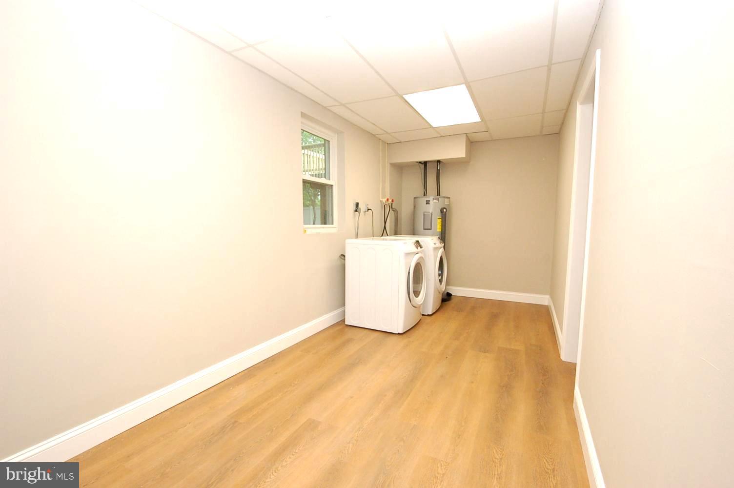 MANHATTAN BEACH - Residential