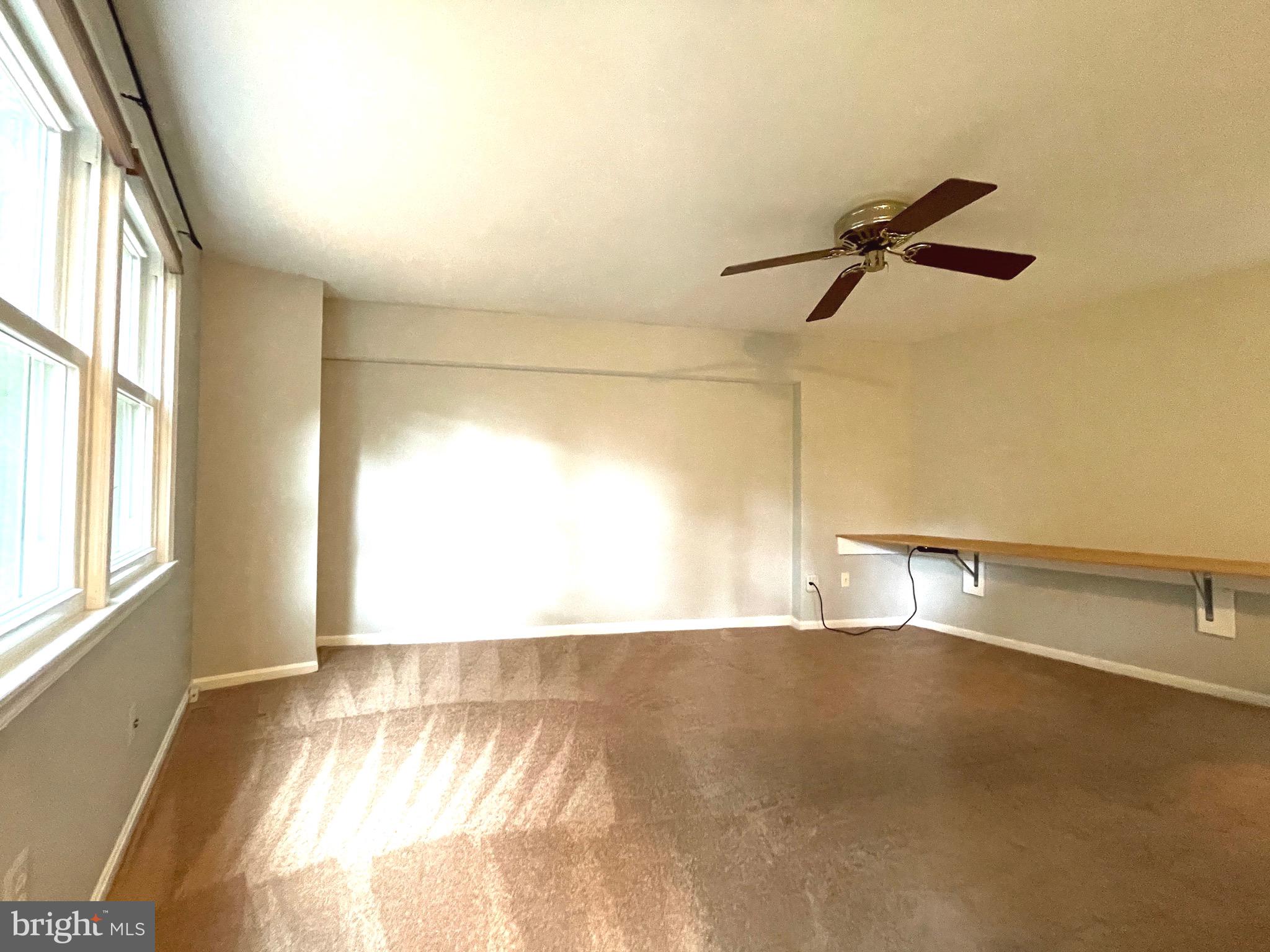 RESTON - Residential Lease