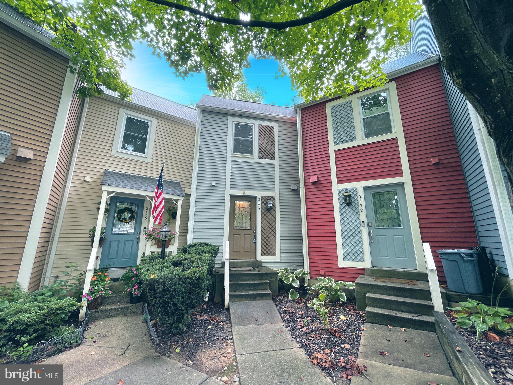 RESTON - Residential Lease