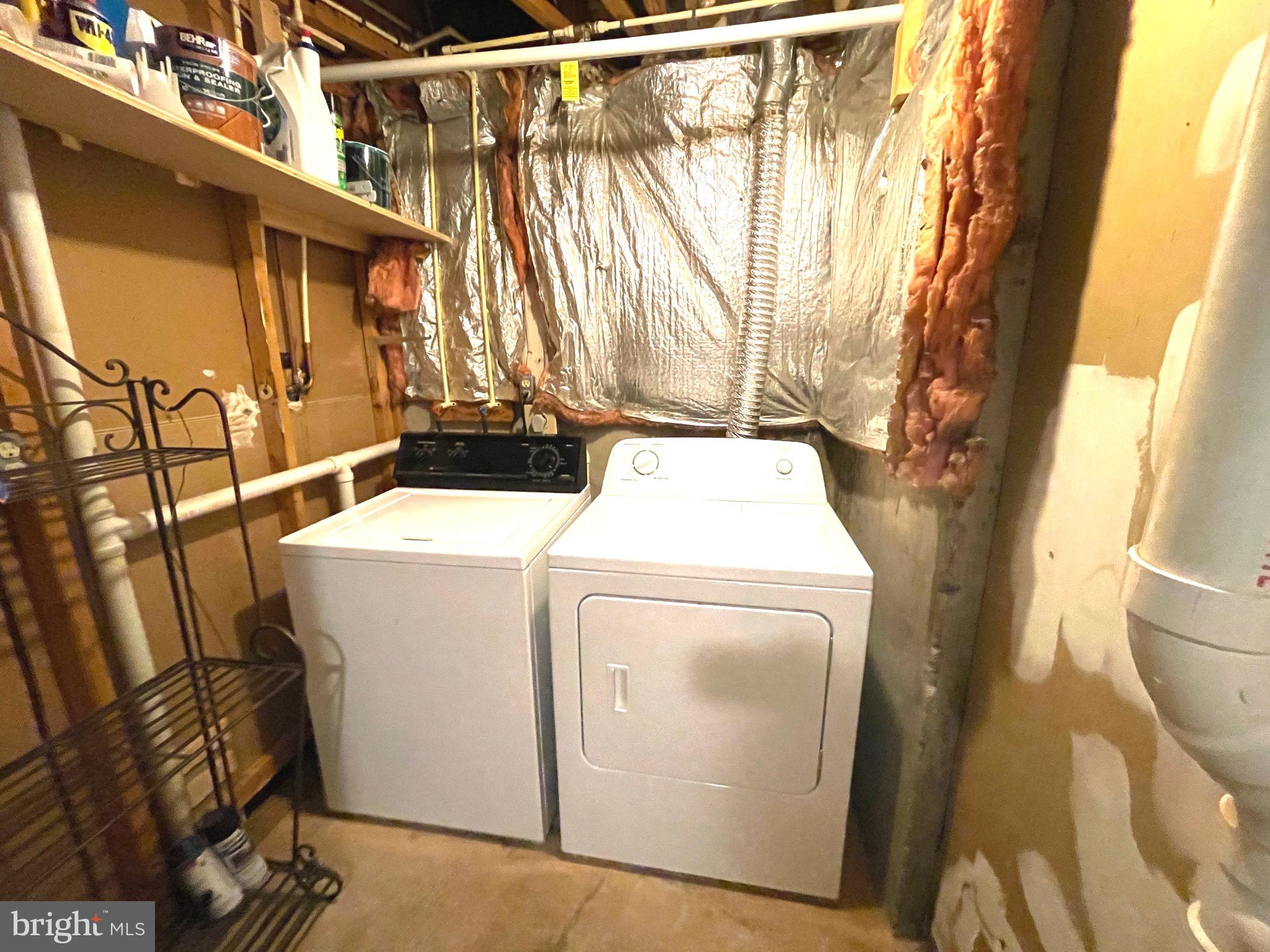 RESTON - Residential Lease